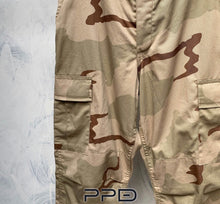 Load image into Gallery viewer, Carmen Camo Print Pants
